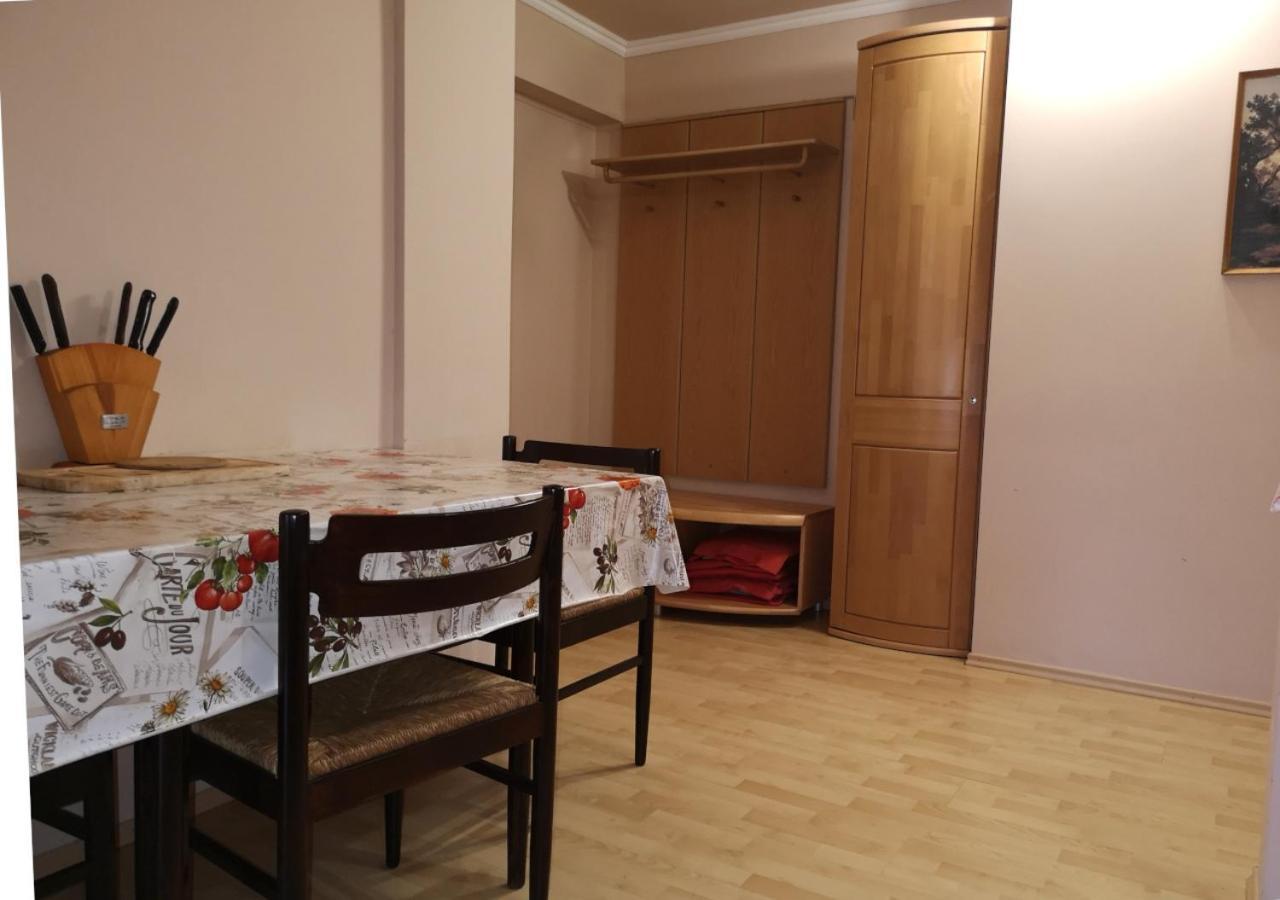 Vitorlas Apartmanhaz Siófok Exteriör bild